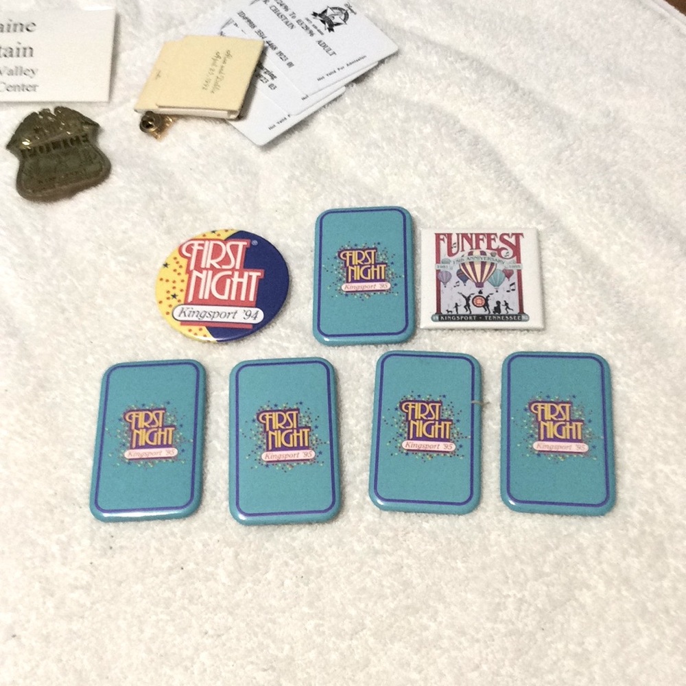 Vtg Fun Fest Kingsport TN  1994 and 1995 pins.